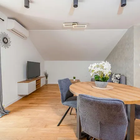 Pezer Zadarvillas