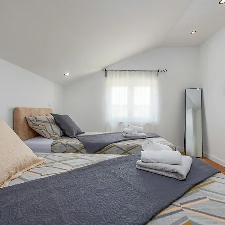 Pezer Zadarvillas Villa Kula Atlagica