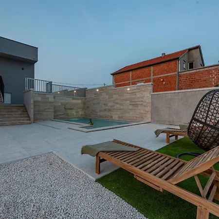 Vila Pezer Zadarvillas Kula Atlagica