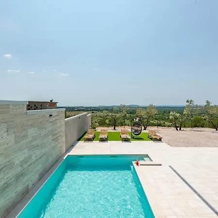 Pezer Zadarvillas 빌라 *